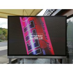   Kültéri P2.5 LED fal 192cm x 128cm - eredeti LAMPRO LED modulokból építve,  Wi - Fi vezérléssel