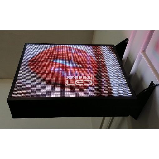 Kétoldalas színes LED kijelző 960mm x 640mm